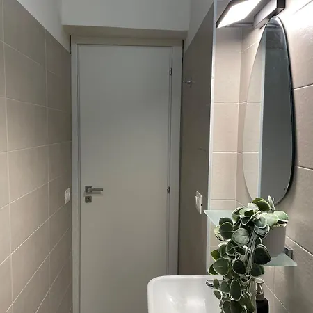 Montanelli 26 * Pisa