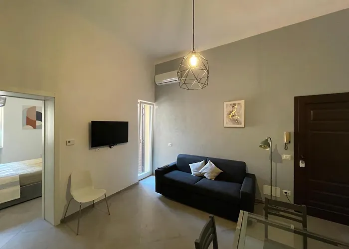 Διαμέρισμα Montanelli 26 *