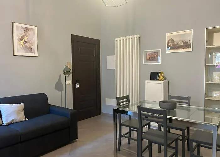 Montanelli 26 بيزا